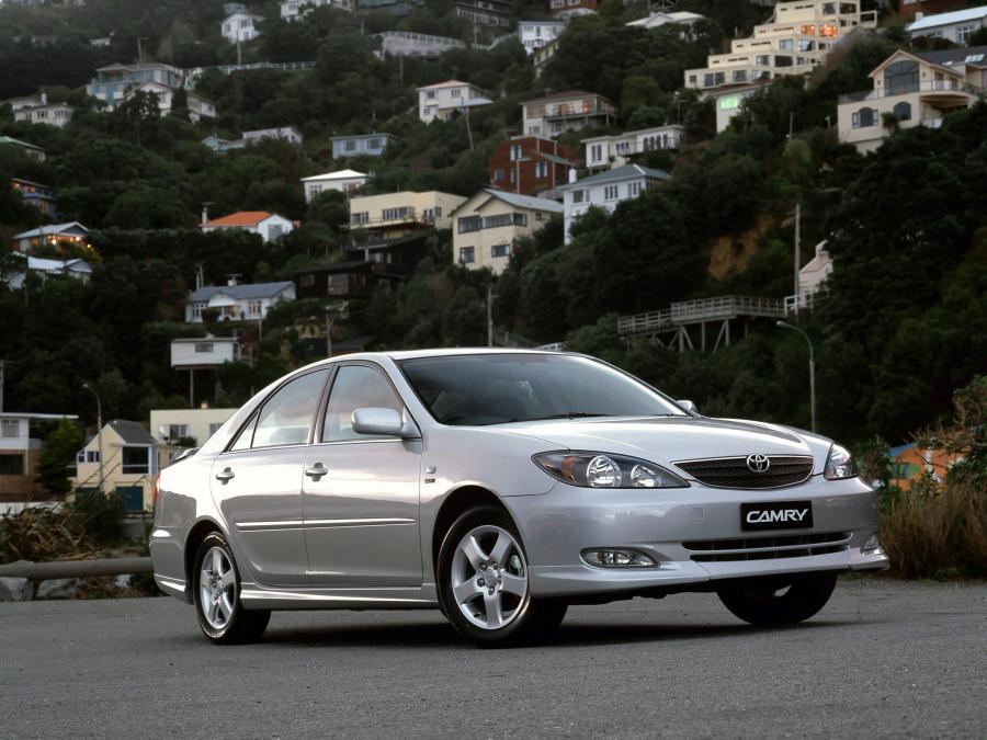  Toyota Camry Sportivo 2002 года  (фото 5 из 8)